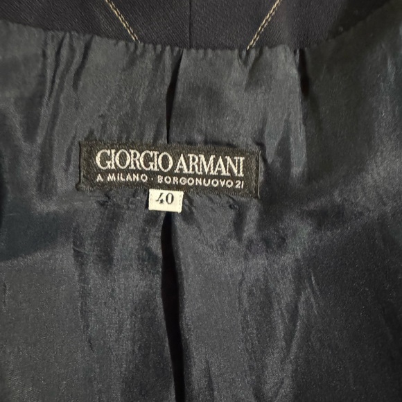 Vintage Giorgio Armani Blazer - Picture 2 of 7